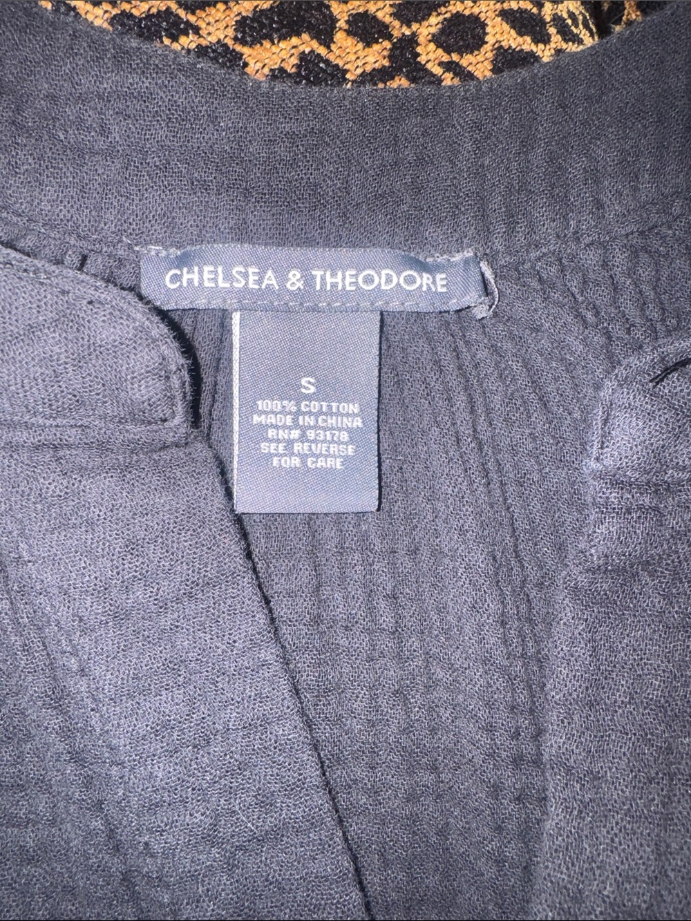 Chelsea & Theodore Black V-Neck Textured Blouse w Frayed Cuffs - Picture 2 of 5